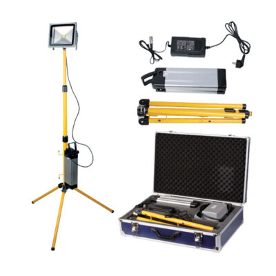 Qesta 30 Watt Super LED Emergency Light 2700 Lumen with Tripod & Case